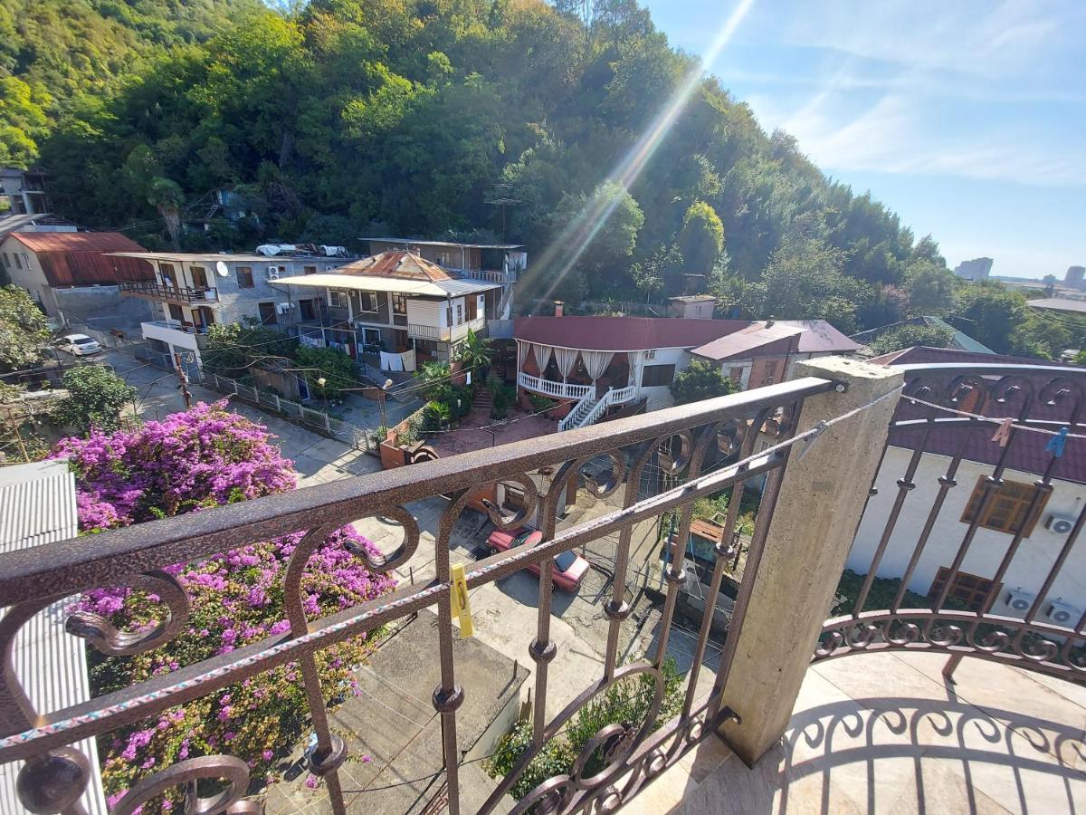 Гостевой Дом София 400 М До Моря Gagra Luaran gambar
