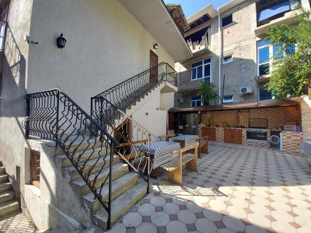 Гостевой Дом София 400 М До Моря Gagra Luaran gambar