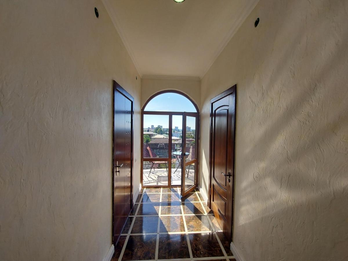 Гостевой Дом София 400 М До Моря Gagra Luaran gambar