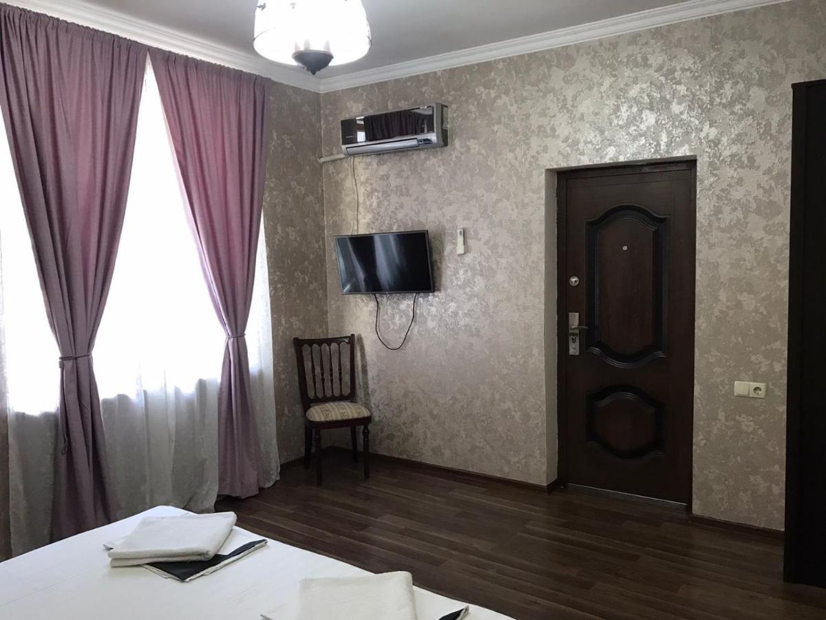 Гостевой Дом София 400 М До Моря Gagra Luaran gambar