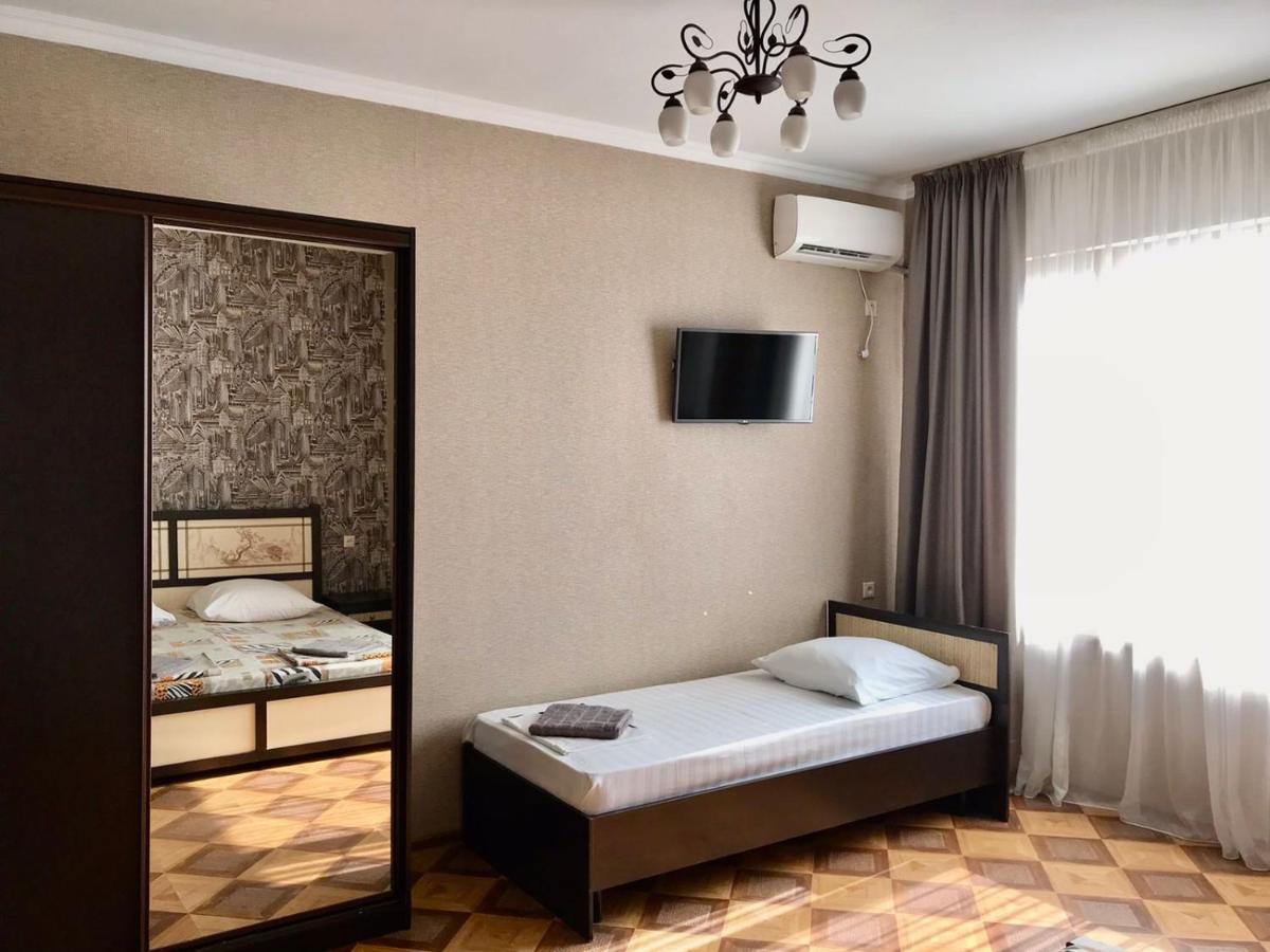 Гостевой Дом София 400 М До Моря Gagra Luaran gambar